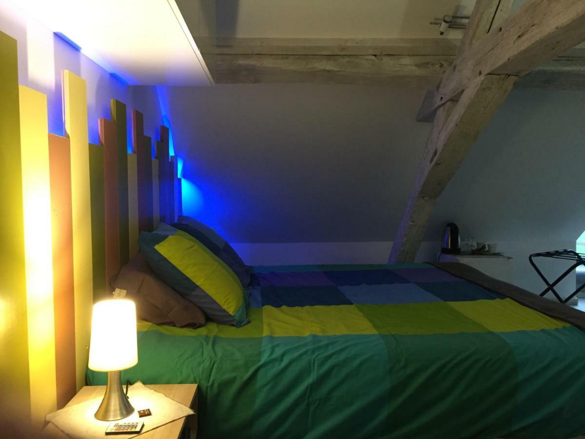 Chambre D'Hotes Le Grand Fourneau Lassay-sur-Croisne Экстерьер фото